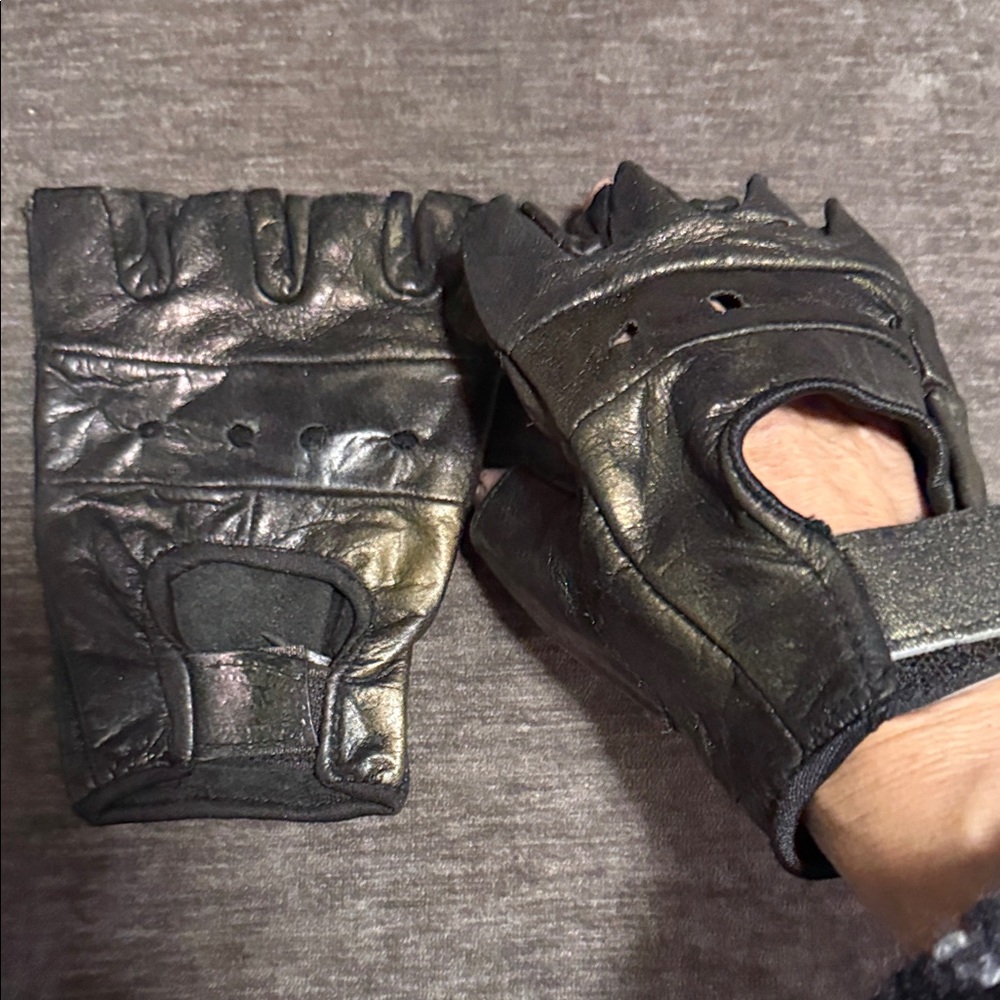 Men's Black Green and Gold Fingerless Leather Gloves,Hand Painted.
